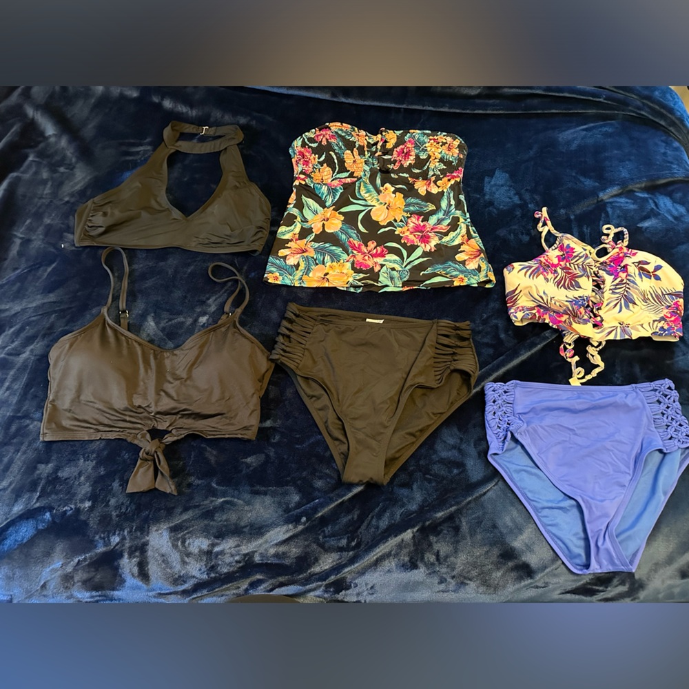 Swim suits